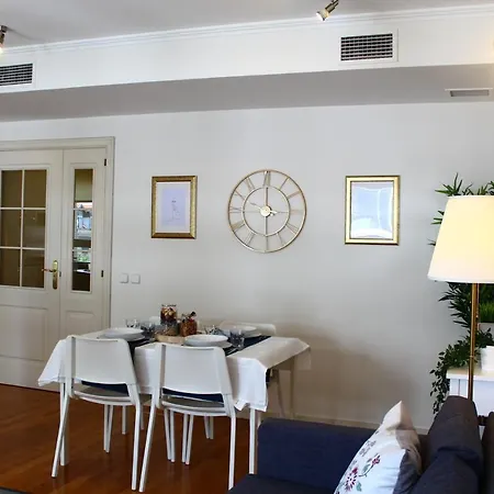 Apartament Beautiful Flat With Parking! Center Lizbona