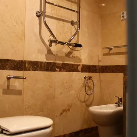 Apartment Beautiful Flat With Parking! Center Lisbon